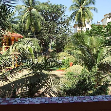 Empire Guest House Calangute Esterno foto